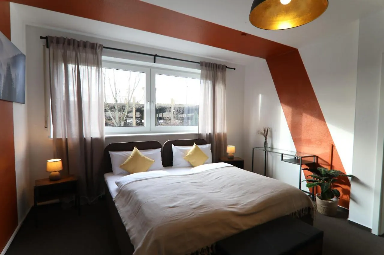 Urban Lodge Erlangen I Superzentral I Free Parking I Wlan I Netflix Germany